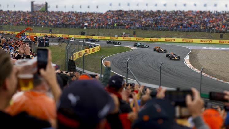 ZANDVOORT - **CAPTURED WITH TILT-SHIFT LENS** Max Verstappen (Red Bull Racing) during the start of the F1 Grand Prix of the Netherlands at Circuit Zandvoort on August 27, 2023 in Zandvoort, Netherlands. ANP REMKO DE WAAL F1 Grand Prix of The Netherlands 2023 24 xVIxANPxSportx xxANPxIVx 476449813 originalFilename: 476449813.jpg