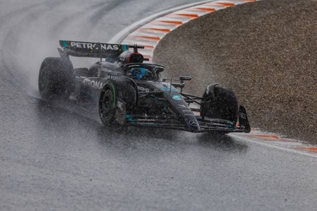 George Russel (Mercedes AMG Petronas Motorsport) im starken Regen auf der Strecke, Grosser Preis der Niederlande, Motorsport, Formel 1, Saison 2023, 27.08.2023 Grosser Preis der Niederlande, Motorsport, Formel 1, Saison 2023, 27.08.2023 Zandvoort Copyright: xEibner-Pressefoto AlexanderxNeisx EP_ANS
