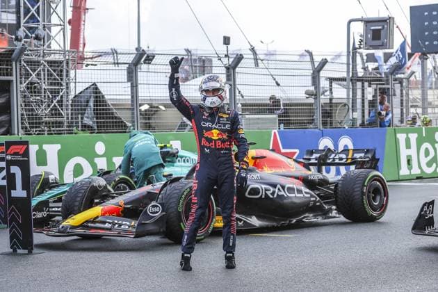 VERSTAPPEN Max (ned), Red Bull Racing RB19, portrait during the 2023 Formula 1 Heineken Dutch Grand Prix, 13th round of the 2023 Formula One World Championship, WM, Weltmeisterschaft from August 25 to 28, 2023 on the Zandvoort Circuit, in Zandvoort, Netherlands - F1 - DUTCH GRAND PRIX 2023 - RACE DPPI Panoramic  00123031_GRL_02065