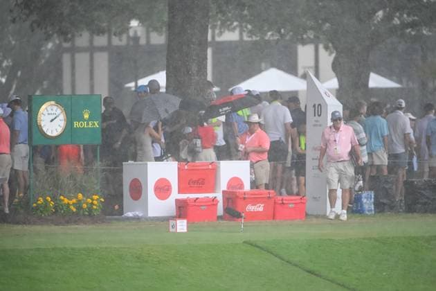 ATLANTA, GA - AUGUST 27: A weather delay has been called during the final round of the 2023 PGA, Golf Herren Tour Championship on August 27, 2023 at East Lake Golf Club in Atlanta, Georgia. (Photo by John Adams Icon Sportswire) GOLF: AUG 27 PGA - TOUR Championship EDITORIAL USE ONLY Icon23082700065