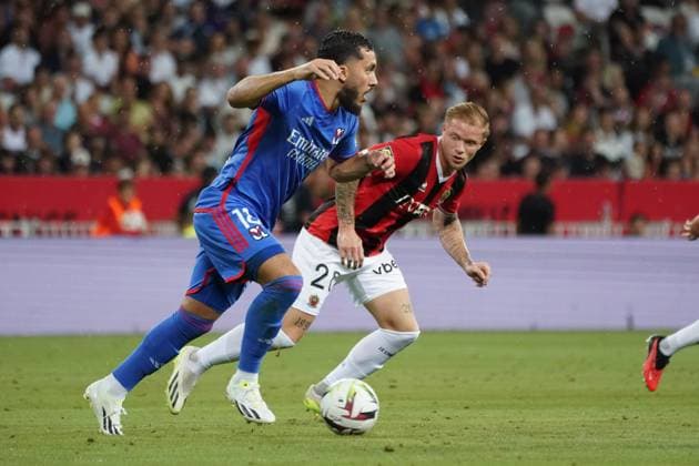 Rayan Cherki (Lyon) - Melvin Bard (OGC Nice) FOOTBALL : OGC Nice vs Lyon - Ligue 1 Uber Eats - Nice - 027 08 2023 NorbertScanella Panoramic 