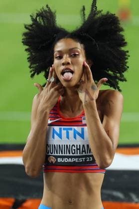 Bilder des Jahres 2023, Sport 08 August Sport Themen der Woche KW34 Sport Bilder des Tages (230828) -- BUDAPEST, Aug. 28, 2023 -- Vashti Cunningham of the United States celebrates during the Women s High Jump Final of the World Athletics Championships Budapest 2023 in Budapest, Hungary, Aug. 27, 2023. ) (SP)HUNGARY-BUDAPEST-ATHLETICS-WORLD CHAMPIONSHIPS-DAY 9 ZhengxHuansong 