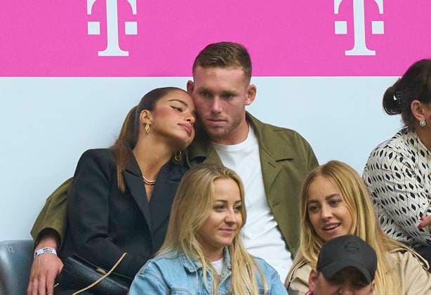 Noa Kirel, girlfriend of Daniel Peretz, FCB 24 goalkeeper in the match FC BAYERN MUENCHEN - FC AUGSBURG 3-1 on Aug 27, 2023 in Munich, Germany. Season 2023 2024, 1.Bundesliga, FCB, München, matchday 3, 3.Spieltag