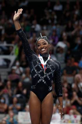 Bilder des Jahres 2023, Sport 08 August August 27, 2023, SAN JOSE, CALIFORNIA, USA: Simone Biles (224), womenÃ¢â‚¬â ¢s all-around national champion, placed first and won the gold medal on the balance beam at the 2023 Xfinity U.S. Gymnastics Championships at the SAP Center in San Jose, California on Sunday, August 27, 2023 SAN JOSE USA - ZUMAm117 20230827_zaf_m117_052 Copyright: xDavidxG.xMcIntyrex