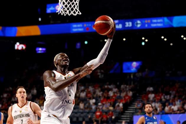 29.08.2023, FIBA Basketball Worldcup, Okinawa (Japan), Deutschland - Finnland, Spieltag 3, Gruppe E. Isaac Bonga (GER, No0) Okinawa Okinawa Arena Okinawa Japan