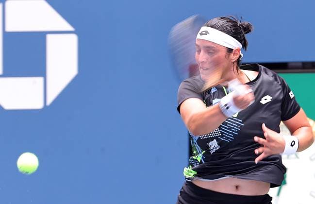 Sport Bilder des Tages TENNIS - US Open 2023 NEW YORK CITY,NEW YORK,USA,29.AUG.23 - TENNIS - WTA, Tennis Damen Tour, US Open, Grand Slam, Flushing Meadows. Image shows Ons Jabeur (TUN).  GEPAxpictures xHansxOberlaender