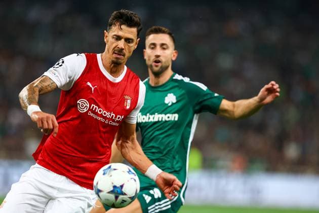Panathinaikos F.C. v S.C. Braga UEFA Champions League José Fonte of F.C Braga during the UEFA Champions League Play-Off Second Leg match at the Olympic Stadium (Greece), Marousi Copyright: xYannisxHalasx FIL-18896-0107 UK Newspapers OUT