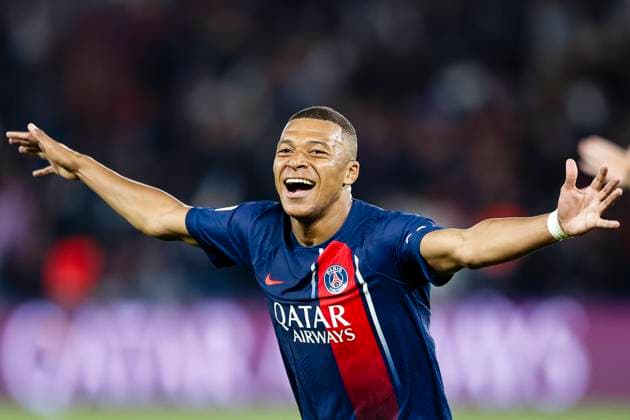 Paris, France - August 26: Kylian Mbappe of Paris Saint Germain celebrates his goal during the Ligue 1 Uber Eats match between Paris Saint-Germain and RC Lens at Parc des Princes on August 26, 2023 in Paris, France. Paris Parc des Princes France Copyright: xJustPictures.ch EurasiaxSportxImagesx jp-en-EuSpIm-AB3_PSG_Lens_26Aug2023_PR208