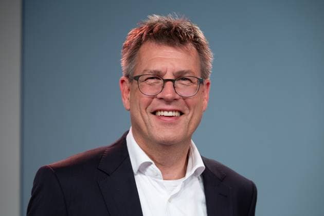 Thomas WEIKERT, Praesident Deutscher Olympischer Sportbund DOSB, Portraet, Porträt, Portrait, Angeschnittenes Einzelbild, Einzelmotiv, Deine Ideen. Deine Spiele. Der Talk, Talkshow im Livestream, Essen, 29.08.2023. Â