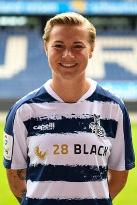 Sarah Freutel ( MSV Duisburg Frauen ). GER, Fussball, MSV Duisburg Frauen Teampraesentation Saison 2023 24, 28.08.2023 DFL DFB REGULATIONS PROHIBIT ANY USE OF PHOTOGRAPHS AS IMAGE SEQUENCES AND OR QUASI-VIDEO GER, Fussball, MSV Duisburg Frauen Teampraesentation Saison 2023 24, 28.08.2023 Duisburg Copyright: xEibner-Pressefoto ThomasxThienelx EP_TTL