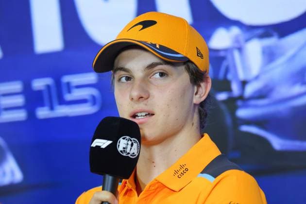 PIASTRI Oscar (aus), McLaren F1 Team MCL60, portrait during the 2023 Formula 1 Pirelli Grand Premio d™Italia Grand Prix, 14th round of the 2023 Formula One World Championship, WM, Weltmeisterschaft from September 1 to 3, 2023 on the Autodromo Nazionale di Monza, in Monza, Italy - F1 - ITALIAN GRAND PRIX 2023 DPPI Panoramic  00123032_EAR35729