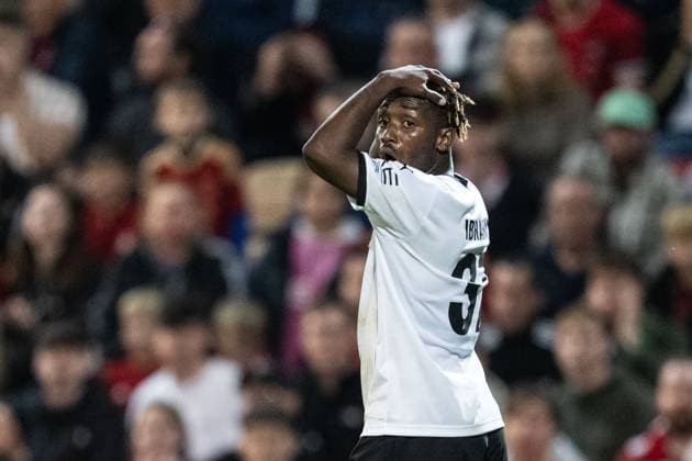230831 Häckens Ibrahim Sadiq looks dejected during the UEFA Europa League play-off between Aberdeen and Häcken on August 31, 2023 in Aberdeen. Photo: Daniel Stiller BILDBYRAN kod DS DS0328 fotboll football soccer fotball uefa europa league aberdeen häcken bbeng bbauto depp Copyright: DANIELxSTILLER BB230831DS043