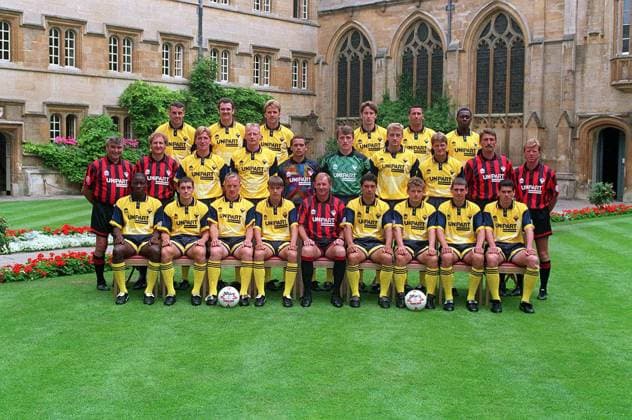 OXFORD UTD FC Team Photo 1994. From Left to Right:- Back Row) PAUL WANLESS: DAVID COLLINS: JOHN BYRNE: NICK CUSACK: MIKE FORD: ALEX DYER. Middle Row) MAURICE EVANS. (General Manager): MALCOLM CROSBY. (First Team Coach): ANTON ROGAN: PAUL MOODY: PA OXFORD UTD FC Team Photo 1994. From Left to Right:- Back Row) PAUL WANLESS: DAVID COLLINS: JOHN BYRNE: NICK CUSACK: MIKE FORD: ALEX DYER. Middle Row) MAURICE EVANS. (General Manager): MALCOLM CROSBY. (First Team Coach): ANTON ROGAN: PAUL MOODY: PAUL REECE: PHIL WHITEHEAD: MATT ELLIOTT: STEVE WOOD: JOHN CLINKARD. (Physio): STEVE McCLAREN. (Reserve Team Coach). Front Row) CHRIS ALLEN: LES ROBINSON: STUART MASSEY: BOBBY FORD: DENIS SMITH. (Manager): DAVID SMITH: MICKEY LEWIS: MATT MURPHY: MARK DRUCE. COMPULSORY CREDIT: Talking Photoshot Photo UIW 008038 C-02 15.07.1994, Credit:Photoshot Avalon United Kingdom  Copyright: xPhotoshotx xAvalonx 0502385846