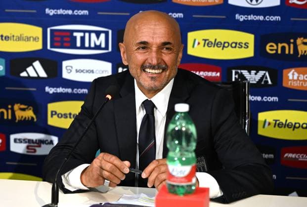Sport Bilder des Tages September 2, 2023, Florence, Italy: Italy s national soccer team head coach Luciano Spalletti attends a press conference, PK, Pressekonferenz in Coverciano in Florence, Italy, 02 September 2023.ANSA CLAUDIO GIOVANNINI Spalletti spero di far rinascere il sogno Nazionale  - ZUMAa110 20230902_zaf_a110_012 Copyright: xClaudioxGiovanninix