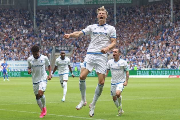 Sport Bilder des Tages 02.09.2023, xgox, Fussball 2. Bundesliga, 1. FC Magdeburg - Hertha BSC emspor, v.l. Luca Schuler (Magdeburg, 26) nach Tor zum 2:2 Jubel, Torjubel, jubelt ueber das Tor, celebrate the goal, celebration (DFL DFB REGULATIONS PROHIBIT ANY USE OF PHOTOGRAPHS as IMAGE SEQUENCES and or QUASI-VIDEO) Magdeburg *** 02 09 2023, xgox, football 2 Bundesliga, 1 FC Magdeburg Hertha BSC emspor, v l Luca Schuler Magdeburg, 26 after goal to 2 2 jubilation, goal celebration, cheers about the goal, celebrate the goal, celebration DFL DFB REGULATIONS PROHIBIT ANY USE OF PHOTOGRAPHS as IMAGE SEQUENCES and or QUASI VIDEO Magdeburg