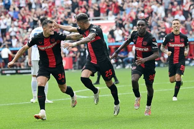 Sport Bilder des Tages Leverkusen, Bayarena, 02.09.23, GER, Herren, 1.Bundesliga, Saison 2023-2024, Bayer 04 Leverkusen - SV Darmstadt 98 Bild: Exequiel PALACIOS (Leverkusen) jubelt nach seinem Tor zum 2:1 Only for editorial use! DFL regulations prohibit any use of photographs as image sequences and or quasi-video. Nordrhein-Westfalen Deutschland *** Leverkusen, Bayarena, 02 09 23, GER, men, 1 Bundesliga, season 2023 2024, Bayer 04 Leverkusen SV Darmstadt 98 picture Exequiel PALACIOS Leverkusen cheers after his goal to 2 1 Only for editorial use DFL regulations prohibit any use of photographs as image sequences and or quasi video Nordrhein Westfalen Germany