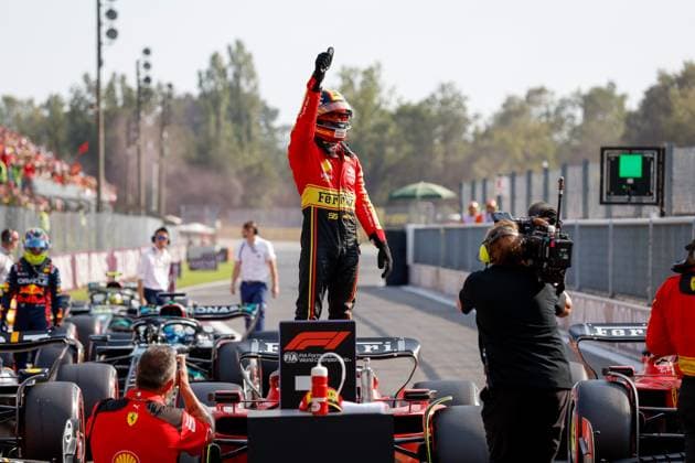 55 Carlos Sainz (ESP, Scuderia Ferrari), F1 Grand Prix of Italy at Autodromo Nazionale Monza on September 2, 2023 in Monza, Italy. (Photo by HOCH ZWEI) Monza Italy