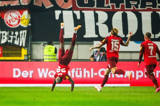 Richmond Tachie (1.FC Kaiserslautern) bejubelt den Treffer zum 1:0 1. FC Kaiserslautern vs 1.FC Nuernberg, Fussball, 2. Bundesliga, Saison 2023 2024, 02.09.2023 DFB regulations prohibit any use of photographs as image sequences and or quasi-video. 1. FC Kaiserslautern vs 1.FC Nuernberg, Fussball, 2. Bundesliga, Saison 2023 2024, 02.09.2023 Kaiserslautern *** Richmond Tachie 1 FC Kaiserslautern celebrates scoring 1 0 1 FC Kaiserslautern vs 1 FC Nuernberg, Football, 2 Bundesliga, Season 2023 2024, 02 09 2023 DFB regulations prohibit any use of photographs as image sequences and or quasi video 1 FC Kaiserslautern vs 1 FC Nuernberg, Football, 2 Bundesliga, Season 2023 2024, 02 09 2023 Kaiserslautern Copyright: xEibner-Pressefoto AlexanderxNeisx EP_ANS