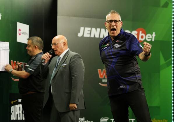 Sport Bilder des Tages Darts WSDT Champions 2023 Neil Duff during the World Senior Darts Matchplay 2023 at York Barbican, York, United Kingdom on 2 September 2023. York York Barbican Yorkshire United Kingdom Editorial use only , Copyright: xChrisxSargeantx PSI-17965-0143