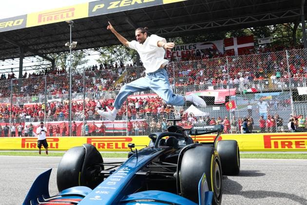 F1 Italian Grand Prix 2023 Gianmarco Tamberi at drivers parade before the Formula 1 Italian Grand Prix at Autodromo Nazionale di Monza in Monza, Italy on September 3, 2023. Monza Italy  Copyright: xJakubxPorzyckix originalFilename:porzycki-f1italia230903_npr6O.jpg