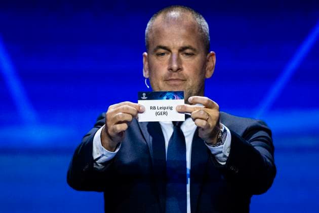 Monaco, Monaco - August 31: Former professional footballer Joe Cole show RB Leipzig during UEFA Champions League 2023 24 Group Stage Draw at Grimaldi Forum on August 31, 2023 in Monaco, Monaco. Monaco Grimaldi Forum Monaco Copyright: xJustPictures.ch EurasiaxSportxImagesx jp-en-EuSpIm-MM3_UEFA_CL.Draws_31Aug2023_MO766