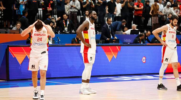 Partido de la Copa Mundial de Baloncesto entre Espana y Canada. FIBA Basketball World Cup match between Spain and Canada. ÃNGELxRIVERO  ecommerceFotos eCommerce2-140555719