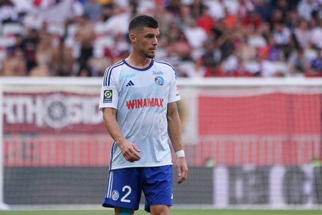 Frederic Guilbert (RC Strasbourg) FOOTBALL : OGC Nice vs RC Strasbourg - Ligue 1 Uber Eats - Nice - 03 09 2023 NorbertScanella Panoramic 
