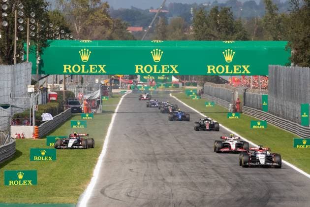 Formel 1 GP Italien Monza. Sonntag, 03.09.2023 Der ausgefallene Yuki Tsunoda (JPN) Scuderia Alpha Tauri; Formel 1 GP Italien Monza. Sonntag, 03.09.2023 Copyright: xBEAUTIFULxSPORTS Erlhofx