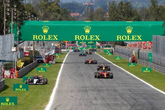 Formel 1 GP Italien Monza. Sonntag, 03.09.2023 Der ausgefallene Yuki Tsunoda (JPN) Scuderia Alpha Tauri; Formel 1 GP Italien Monza. Sonntag, 03.09.2023 Copyright: xBEAUTIFULxSPORTS Erlhofx