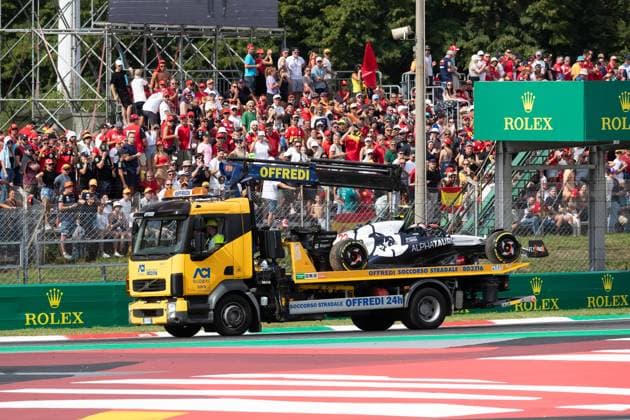 Formel 1 GP Italien Monza. Sonntag, 03.09.2023 Der ausgefallene Yuki Tsunoda (JPN) Scuderia Alpha Tauri; Formel 1 GP Italien Monza. Sonntag, 03.09.2023 Copyright: xBEAUTIFULxSPORTS Erlhofx