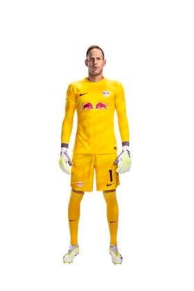 Achtung: Redaktionelle Nutzung honorarfrei - Attention: Free of charge for editorial use - Peter Gulacsi RB Leipzig Porträttermin Saison 2023 2024, Herren, 1.BL, RB Leipzig, Porträt, Vorstellung, Präsentation, Pressetermin, Fußball, GER, RedBull, Red Bull, RBL; Shooting, Studio, Studioshooting, Freisteller, xptt *** Peter Gulacsi RB Leipzig portrait appointment season 2023 2024, men, 1 BL, RB Leipzig, portrait, introduction, presentation, press appointment, soccer, GER, RedBull, Red Bull, RBL shooting, studio, studio shooting, freisteller, xptt