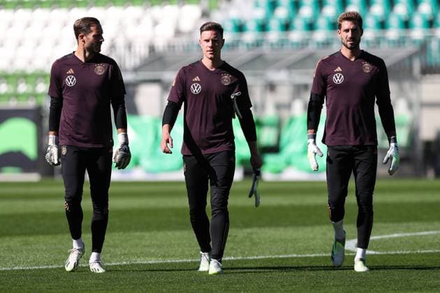 v.l. Oliver Baumann (Deutschland),Marc-AndrŽ ter Stegen (Deutschland),Kevin Trapp (Deutschland) - Training Nationalmannschaft Deutschland hinter der AOK Arena in Wolfsburg - Fussball,Deutschland,06.09.2023