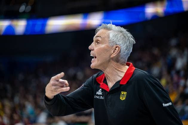 Basketball Manila Pasay 06.09.2023 FIBA Basketball World Cup 2023 Weltmeisterschaft der Männer Viertelfinale Deutschland (GER) - Lettland (LAT) Gordon Herbert (Deutschland, Bundestrainer)