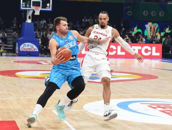 CANADA vs SLOVENIA LUKA DONCIC, basketball player of Slovenia, at the FIBA World Cup match against Canada, at MOA Arena. Manila, 06.09.2023. photo: Nebojsa Parausic MN press photo BASKETBALL, FIBA, WORLD CUP, CANADA, SLOVENIA Manila MOA Arena Philippines Copyright: xNebojsaxParausicx xMNxPressx