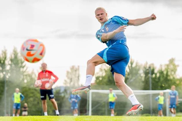 Sport Bilder des Tages 230906 Erling Braut Haaland of the Norwegian national football team during a training session on September 6, 2023 in Lillestrom. Photo: Vegard Grott BILDBYRAN kod VG VG0514 bbeng fotball football soccer fotboll trening träning training practice norge norway Copyright: VEGARDxGRoTT BB230906VG012