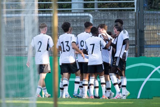 Fussball, U20, Saison 2023 24, Elite League U20 (1. Spieltag), Deutschland U20 - Italien U20 in Berlin, Deutschland jubelt nach Tor zum 1:0 durch Marius Wörl (U20 Deutschland), 07.09. 2023, Copyright: xSebastianxRäppold MatthiasxKochx