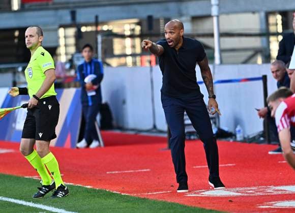 Thiery Henry SÃ lectionneur de l Equipe de France Espoirs Cherki Rayan FOOTBALL : match amical France vs Danemark espoirs , confÃ rence de presse, thierry Henry, nouveau sÃ lectionneur des espoirs 7 09 2023 Mao Panoramic 