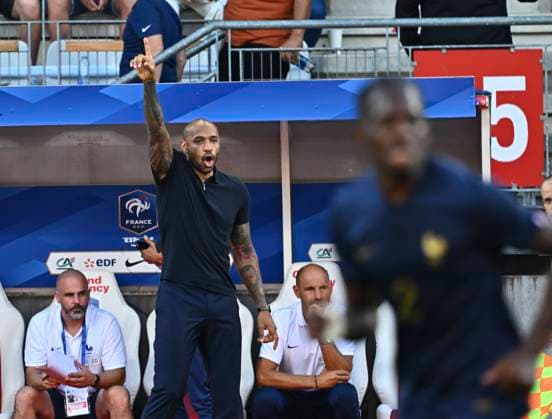Thiery Henry SÃ lectionneur de l Equipe de France Espoirs Cherki Rayan FOOTBALL : match amical France vs Danemark espoirs , confÃ rence de presse, thierry Henry, nouveau sÃ lectionneur des espoirs 7 09 2023 Mao Panoramic 