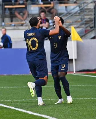 Thiery Henry SÃ lectionneur de l Equipe de France Espoirs Cherki Rayan but et joie FOOTBALL : match amical France vs Danemark espoirs , confÂŽrence de presse, thierry Henry, nouveau sÂŽlectionneur des espoirs 7 09 2023 Mao Panoramic 