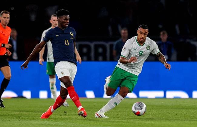 UEFA EURO, EM, Europameisterschaft,Fussball 2024 Qualifying Round Group B, Parc des Princes, Paris, France 7 9 2023 France vs Republic of Ireland France s Aurelien Tchouameni and Ireland s Adam Idah Aurelien Tchouameni and Adam Idah 7 9 2023  Copyright: x INPHO RyanxByrnex RB1_0302