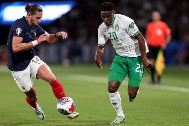 UEFA EURO, EM, Europameisterschaft,Fussball 2024 Qualifying Round Group B, Parc des Princes, Paris, France 7 9 2023 France vs Republic of Ireland France s Adrien Rabiot and Chiedozie Ogbene of Ireland Adrien Rabiot and Chiedozie Ogbene 7 9 2023  Copyright: x INPHO LaszloxGeczox LG_01567