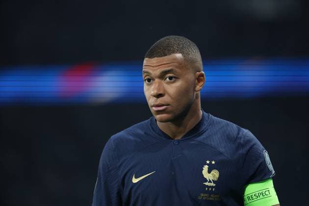 FRANCE - IRLANDE PHOTOPQR LE PARISIEN Le Parisien Arnaud Journois ; PARIS ; 07 09 2023 ; FOOTBALL , PARIS , PARC DES PRINCES , 07 09 2023 , ELIMINATOIRES DU CHAMPIONNAT D EUROPE UEFA EURO, EM, Europameisterschaft,Fussball 2024 EN ALLEMAGNE FRANCE - IRLANDE PHOTO LE PARISIEN ARNAUD JOURNOIS Kylian Mbappe - september the 7th 2023 France vs Ireland at Parc des Princes in Paris in the context of qualifying for Euro 2024 PARIS France  Copyright: xPHOTOPQR LExPARISIEN MAXPPPxLexParisienx xArnaudxJournoisx 20230907LPA3297 20230907LPA3297