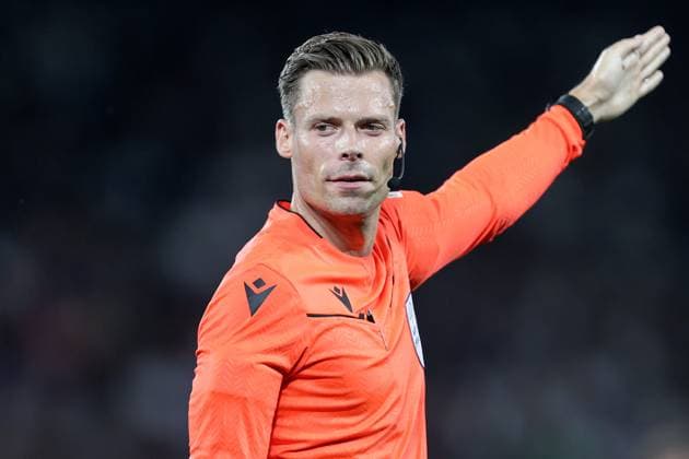 UEFA EURO, EM, Europameisterschaft,Fussball 2024 Qualifying Round Group B, Parc des Princes, Paris, France 7 9 2023 France vs Republic of Ireland Referee Urs Schnyder Urs Schnyder 7 9 2023  Copyright: x INPHO LaszloxGeczox LG_02163