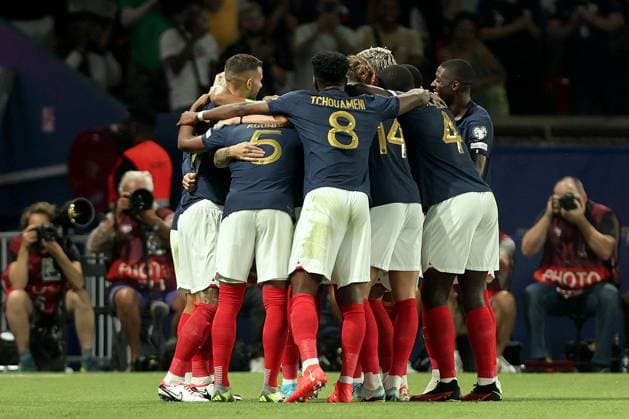 UEFA EURO, EM, Europameisterschaft,Fussball 2024 Qualifying Round Group B, Parc des Princes, Paris, France 7 9 2023 France vs Republic of Ireland France s Marcus Thuram celebrates scoring his side™s second goal with teammates Marcus Thuram celebrates scoring his side™s second goal with teammates 7 9 2023  Copyright: x INPHO LaszloxGeczox LG_03895