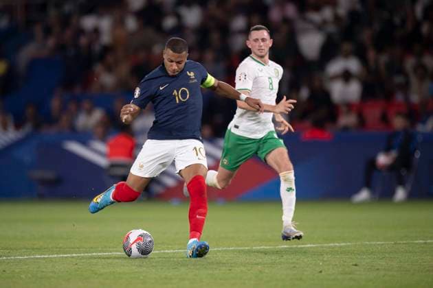 Euro Qualifiers - France v Ireland France s forward 10 Kylian Mbappe during the UEFA EURO, EM, Europameisterschaft,Fussball 2024 football tournament Group B qualifying match between France and Republic of Ireland, at the Parc des Princes stadium in Paris, France on September 7, 2023. Photo by Eliot Blondet ABACAPRESS.COM Paris France  Copyright: xBlondetxEliot ABACAx 866753_093 BlondetxEliot ABACAx 866753_093