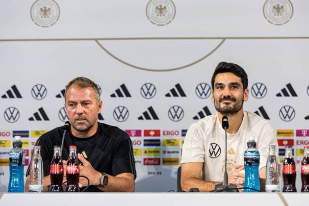 DFB A-Nationalmannschaft Herren Pressekonferenz; 08.09.2023 Hans-Dieter Flick (Trainer Deutschland), Ilkay Guendogan (Deutschland) DFB A-Nationalmannschaft Herren Pressekonferenz,Wolfsburg, VW Autostadt am 08.09.2023 DFB REGULATIONS PROHIBIT ANY USE OF PHOTOGRAPHS AS IMAGE SEQUENCES AND OR QUASI-VIDEO. Copyright: xBEAUTIFULxSPORTS Wunderlx