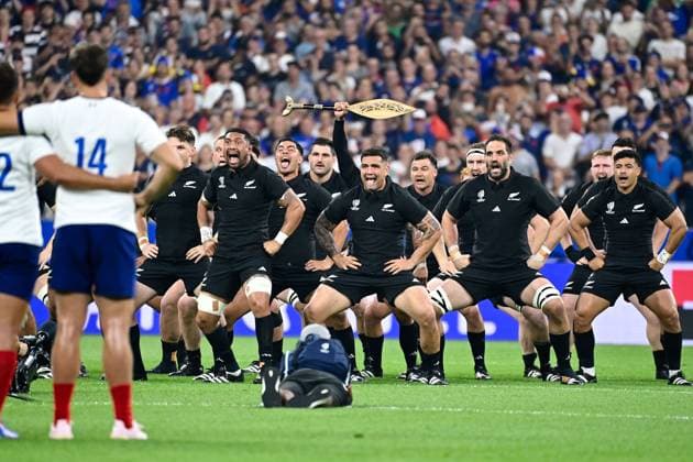 Sport Themen der Woche KW36 Sport Bilder des Tages Presentation - Line up - Equipe de Nouvelle Zelande - Ambiance - haka RUGBY : France vs Nouvelle Zelande - Coupe du Monde - 08 09 2023 FedericoPestellini Panoramic 