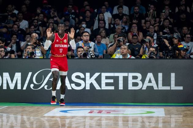 Basketball Manila Pasay 08.09.2023 FIBA Basketball World Cup 2023 Weltmeisterschaft der Männer Halbfinale Vereinigte Staaten von Amerika (USA) - Deutschland (GER) Dennis Schröder Schroeder (Deutschland, No.17) Schröder Schroder