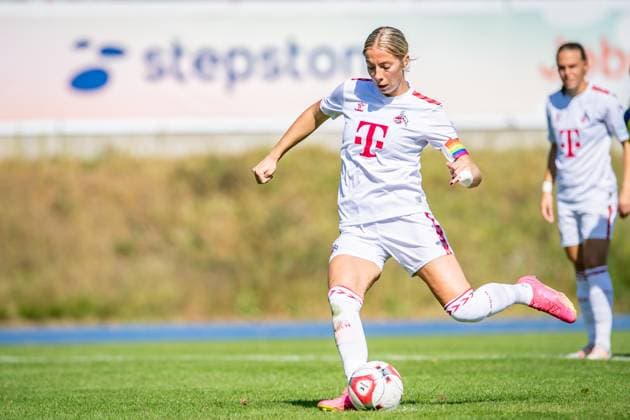 DFB Pokal Frauen, SFC Stern 1900 vs 1. FC Koeln. Berlin, 09.09.2023 Sharon Beck (1. FC Koeln, 10) schießt Elfmeter zum 0:2 DFB Pokal Frauen 2. Runde, SFC Stern 1900 vs 1. FC Koeln, Stadion Lichterfelde, Berlin 09.09.2023 DFL REGULATIONS PROHIBIT ANY USE OF PHOTOGRAPHS AS IMAGE SEQUENCES AND OR QUASI-VIDEO. Copyright: xBEAUTIFULxSPORTS LucianoxLimax