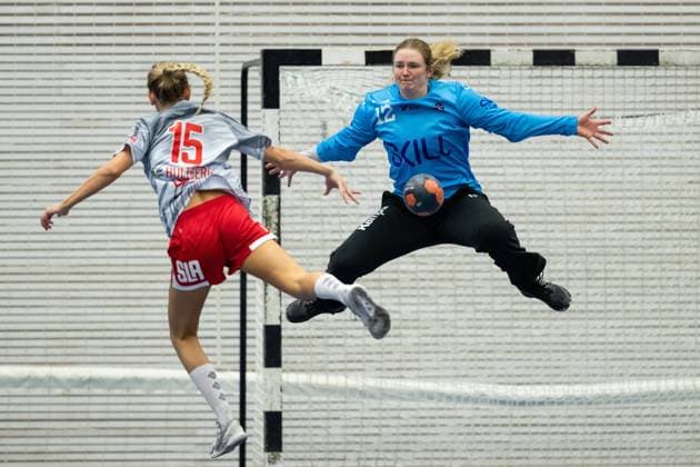 230909 Hallbys Christina Lövgren Hallberg under matchen i Handbollsligan dam mellan Hallby och Skövde den 9 september 2023 i Jönköping. Copyright: CARLxSANDIN BB230909CS047